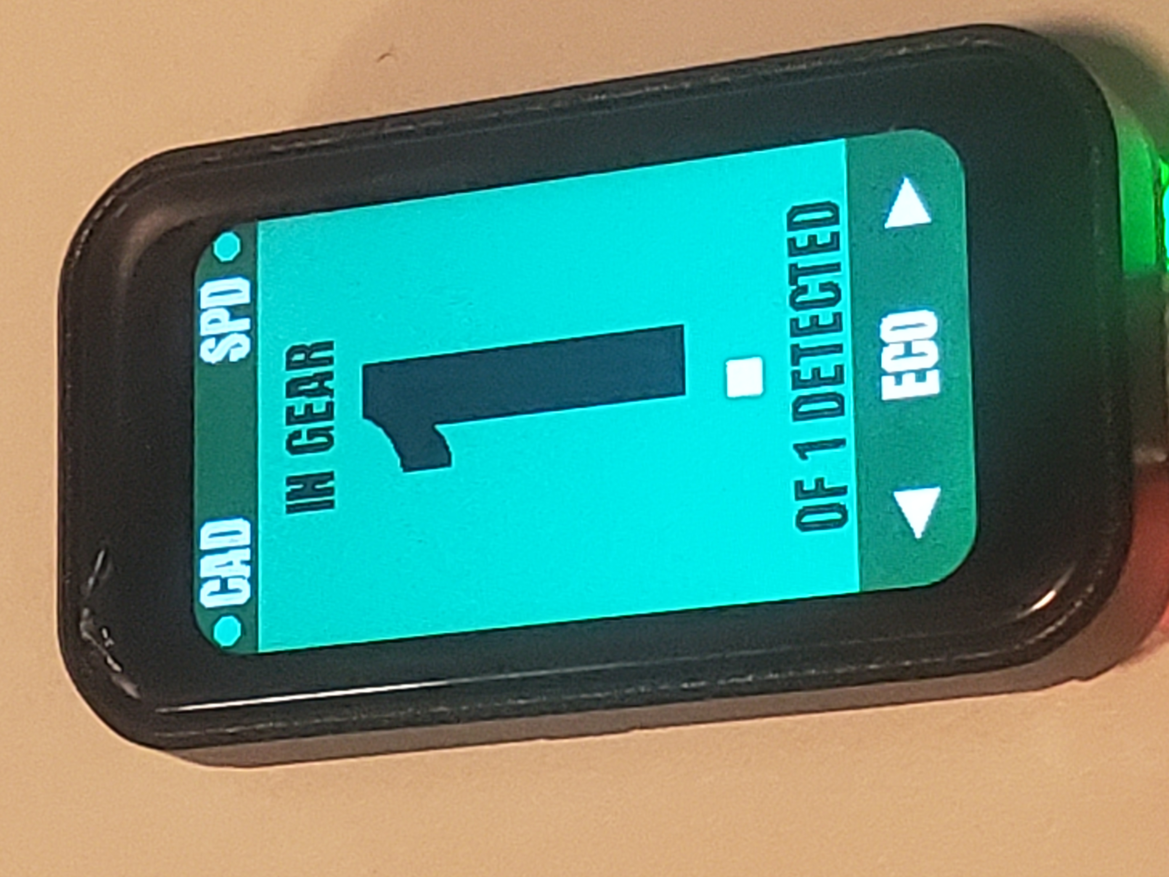 GearSense Mark III display showing IN GEAR 1 — OF 1 DETECTED. One gear learned, one gear occupied.